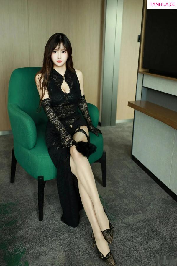   [XiuRen]高清写真图 2025.09.30 No.10831 小肉肉咪第3张图片